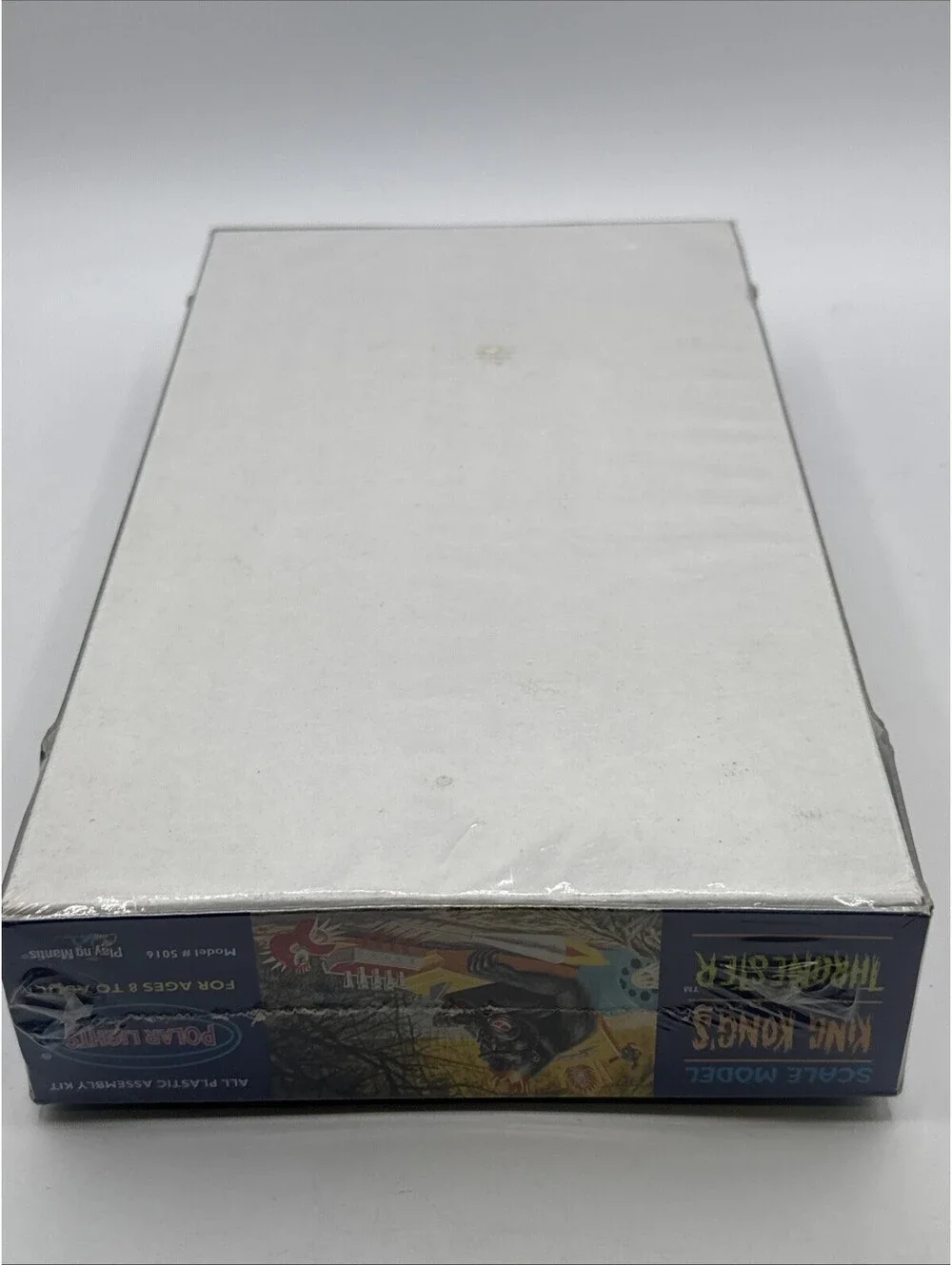 Vintage 1998 Polar Lights King Kong’s Thronester Plastic Model Kit #5016 Sealed